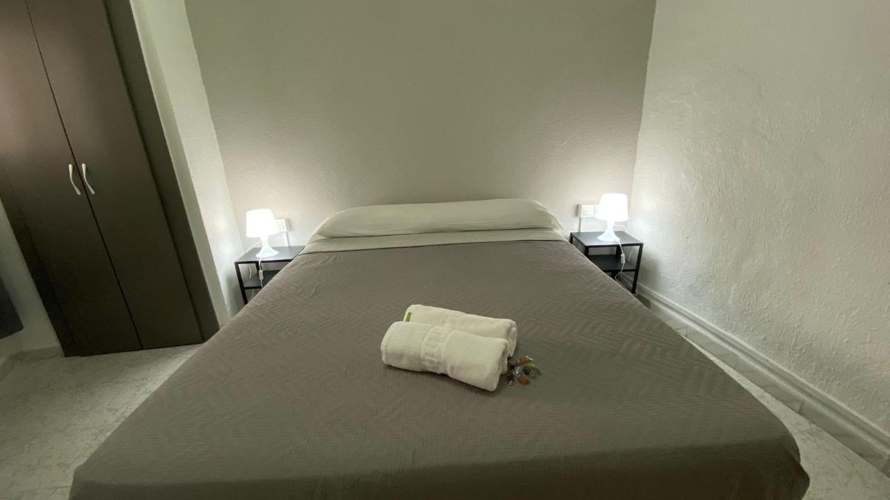 Los Alcores Hotel Torremolinos Bagian luar foto
