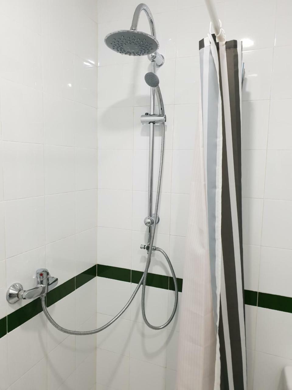 Los Alcores Hotel Torremolinos Bagian luar foto