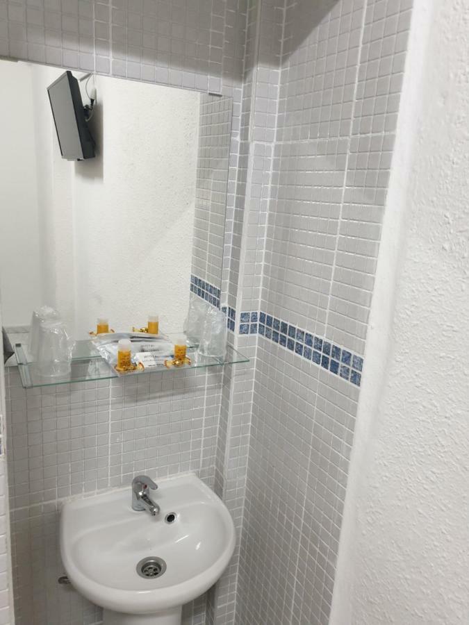 Los Alcores Hotel Torremolinos Bagian luar foto